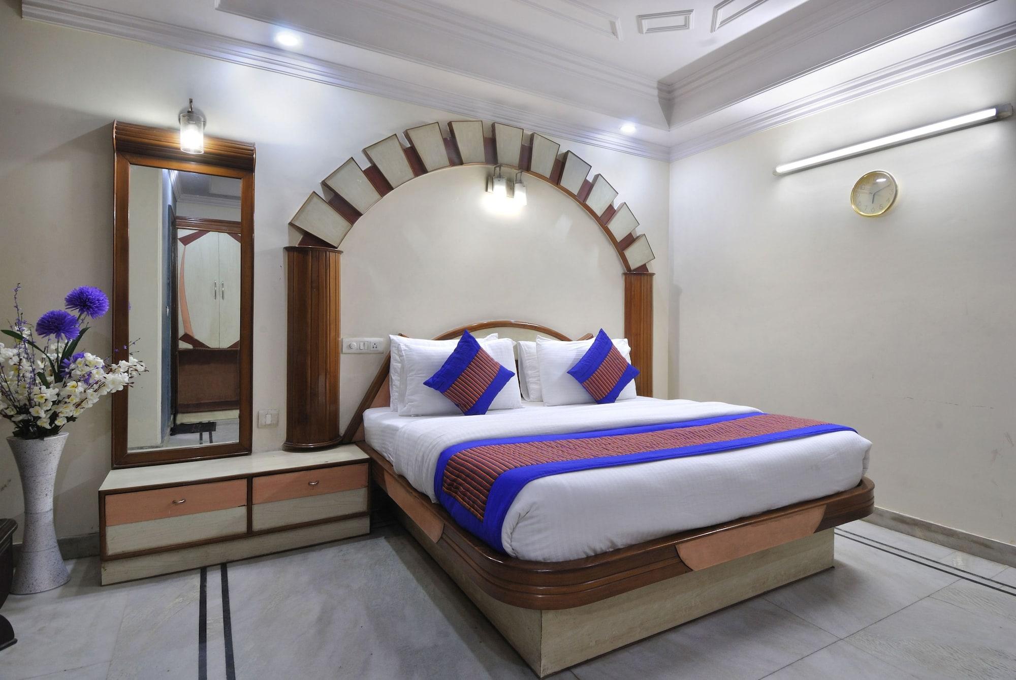 Hotel De Holiday International @ New Delhi Station Exterior photo
