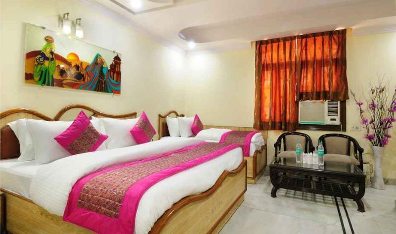 Hotel De Holiday International @ New Delhi Station Exterior photo